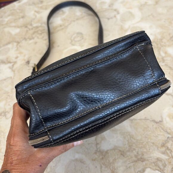 Relic by Fossil Y2K Vintage Faux Leather Crossbody Organizer Bag - Picture 8 of 16